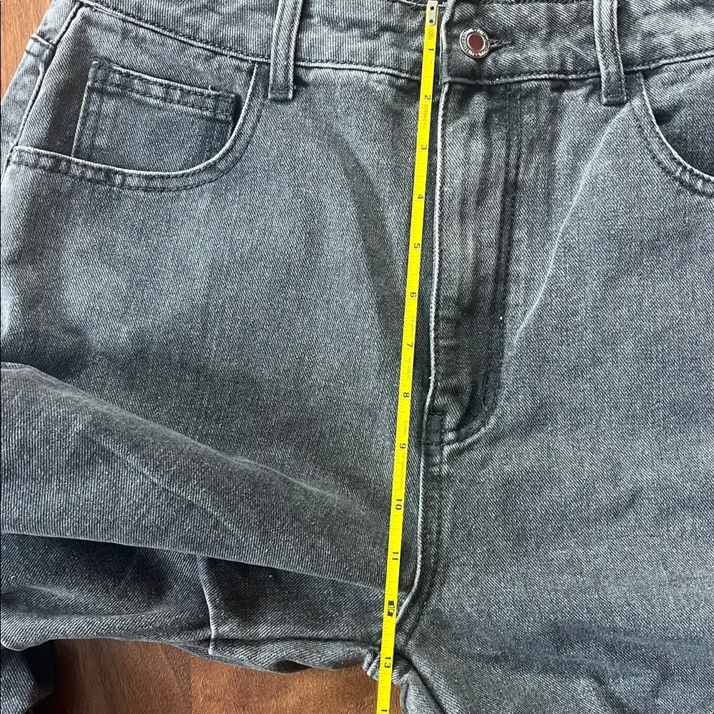 PrettyLittleThing Gray‎ Washed Straight Leg Jeans